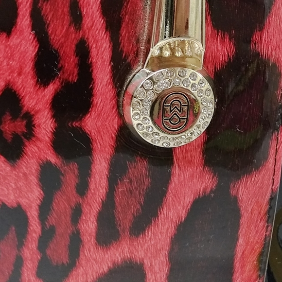 Black and Red Leopard print patent leather purse ♥️ - Picture 2 of 12